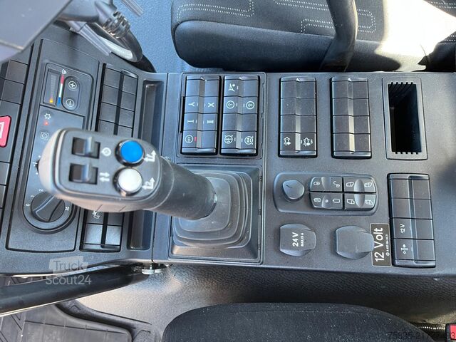 Unimog Mercedes-Benz Unimog U535