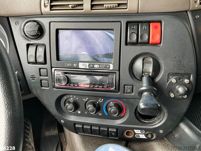 Jätteenkeräysauto DAF FAG 75 CF 250 Haller 20m³