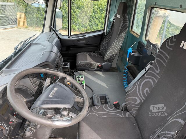 Miešačka betónu na podvozku Iveco TRAKKER 450