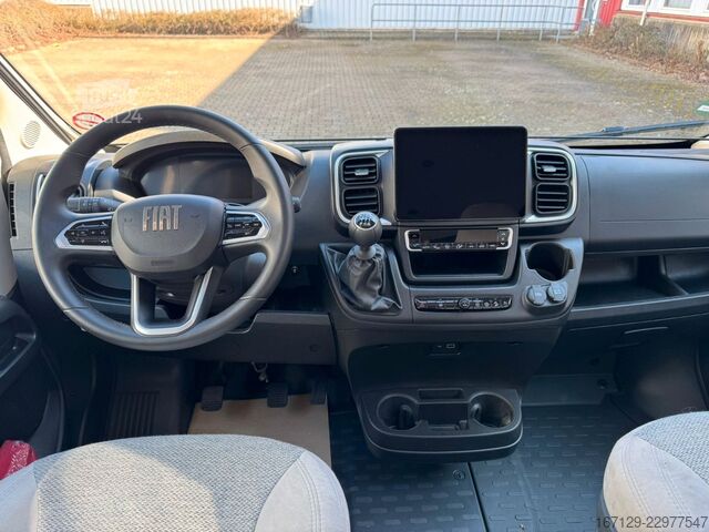 Puoliksi integroitu matkailuauto CARADO T 338 pro+ Digital Pak. Hubbett Einzelbetten