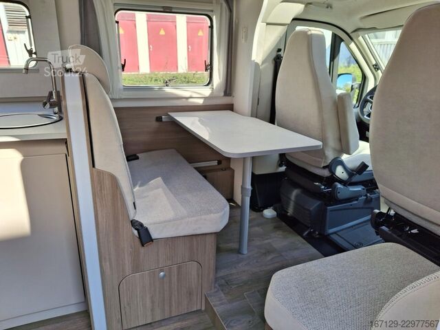 Puoliksi integroitu matkailuauto CARADO T 328 pro+, Automatik, Multimedia