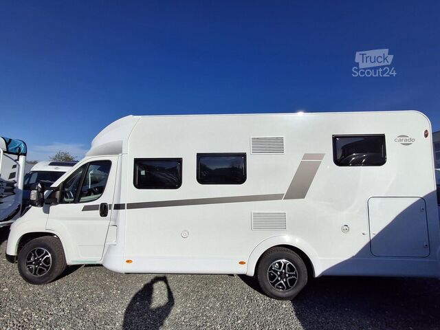 Puoliksi integroitu matkailuauto CARADO T 338S
