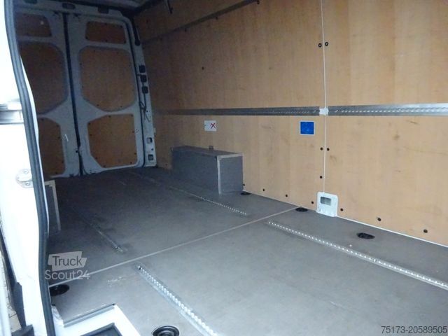 Kombi z visokim stropom MERCEDES-BENZ Sprinter III Kasten RWD 317 CDI MBUX Navi 360°-K