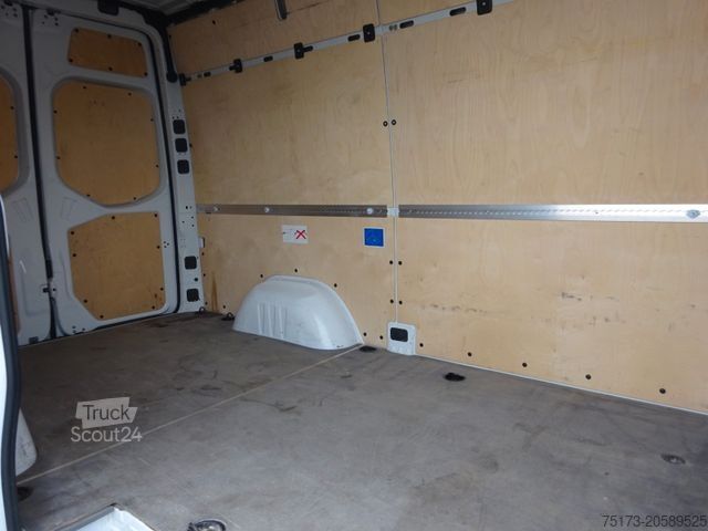 Kombi z visokim stropom MERCEDES-BENZ Sprinter III Kasten 317 CDI