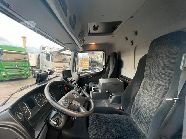 Skåpbil MERCEDES-BENZ ATEGO 816 * KOFFER * 1T LBW *NAVI *
