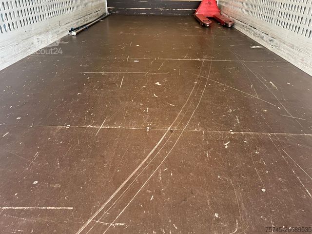 Kasa kamyoneti MERCEDES-BENZ ATEGO 816 * KOFFER * 1T LBW *NAVI *