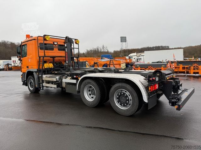 Citi MERCEDES-BENZ Actros 2841L 6x2 Kranhydraulik Multilift Winterd