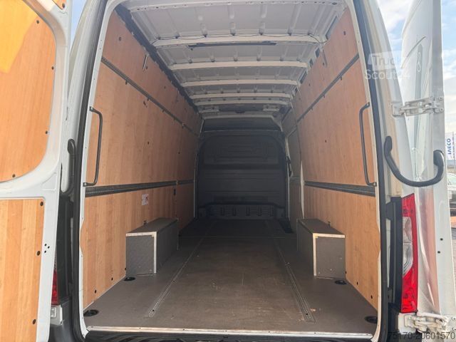 Panelinis furgonas MERCEDES-BENZ Sprinter 315 CDI 4325 Navi Klima 360 AHK
