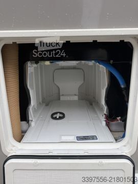 Polointegrovaný karavan Chausson Teilintegrierte 627GA Titanium