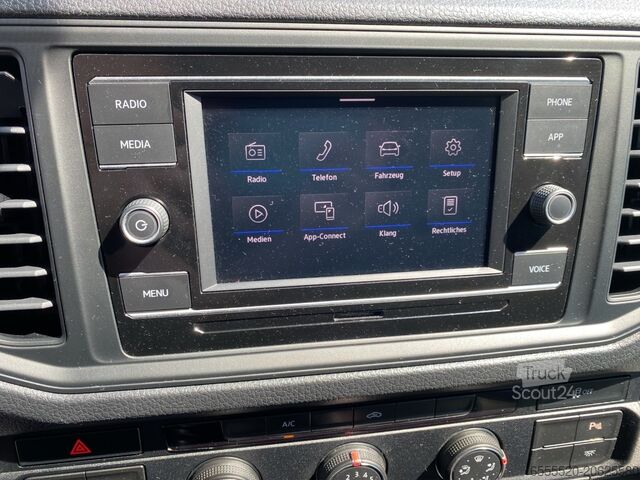 Furgone a tetto alto VW Crafter 35 2.0 TDI mittlerer Radstand L2H2 AHK PDC KAMERA