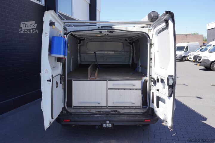 Slēgtais furgons Renault Trafic 2.0 dCi 130PK L2 EURO 6 - Airco - Navi -...