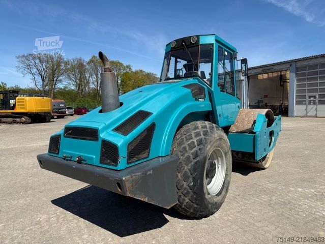 Enkeltrommelvals BOMAG BW213 D-4, Vibration, Walzenzug, guter Zustand