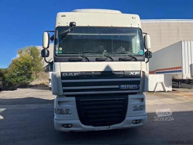Tractora standard DAF XF 105.460