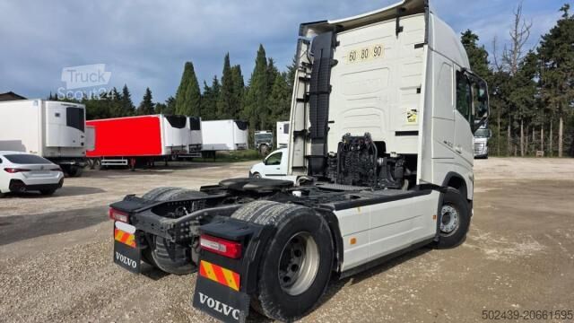 Tractora standard Volvo FH 500