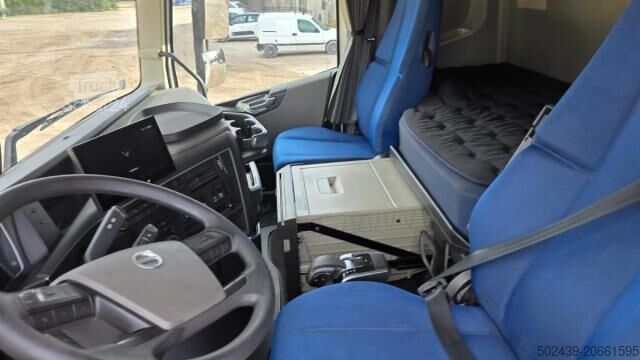 Tractora standard Volvo FH 500