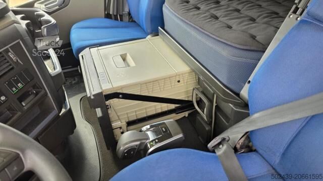 Tractora standard Volvo FH 500