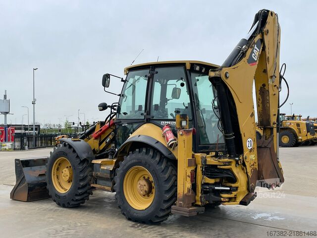 Kombinácia rýpadlo/nakladač Caterpillar 444F