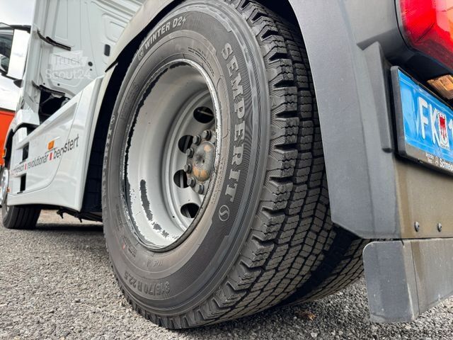 Standaard trekker MERCEDES-BENZ Antos 1836 Euro6