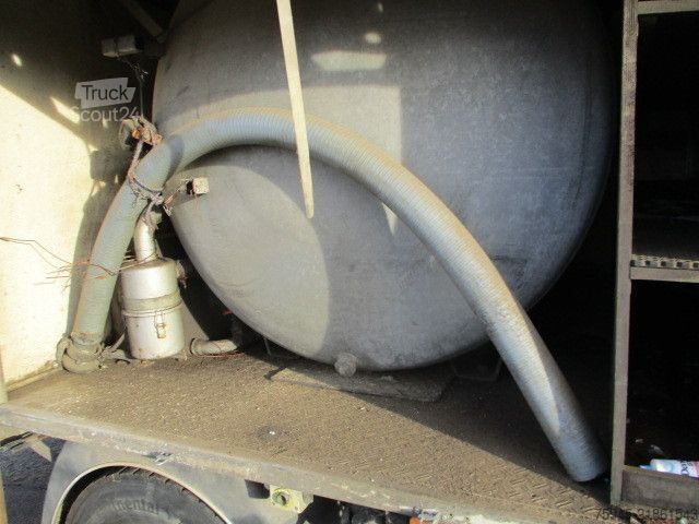 Autocisternă de vidanjare MAN TGL 8.180 Fäkalienwagen, WC, TOI TOI