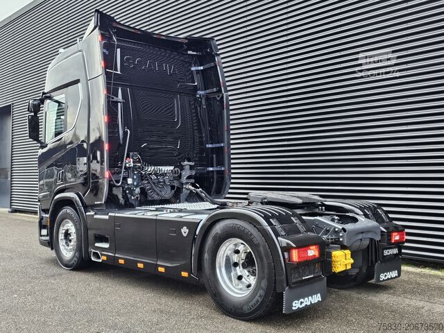 Standard-SZM Scania R580 V8 4X2 / HYDRAULIC / RETARDER / FULL AIR