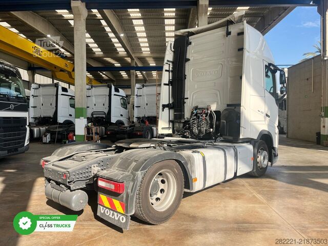 Tractora standard VOLVO FH 460 Globetrotter XL i-Save