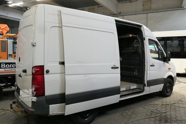 Høy tak varebil VOLKSWAGEN Crafter 4x2, Werkstatt, AHK, 3. Sitz, Kamera