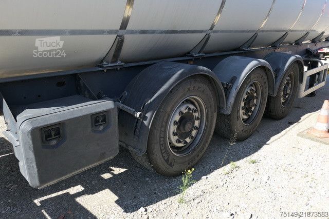 Cisterninė puspriekabė MENCI SA 105, Isoliert, 32m³, 4 Kammern, Luft-Lift,BPw