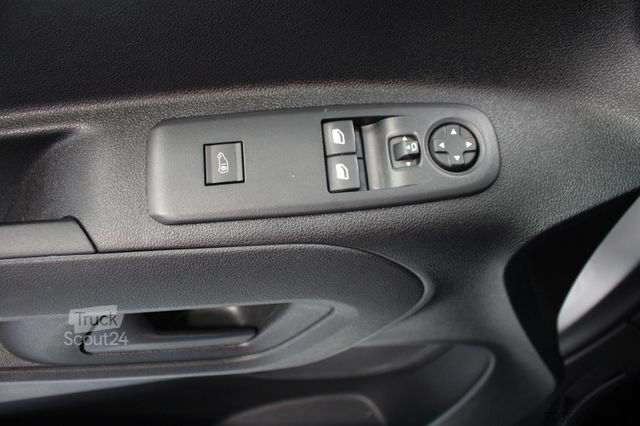 Фургон OPEL Combo E Cargo Edition Klima PDC Bluetooth AHK