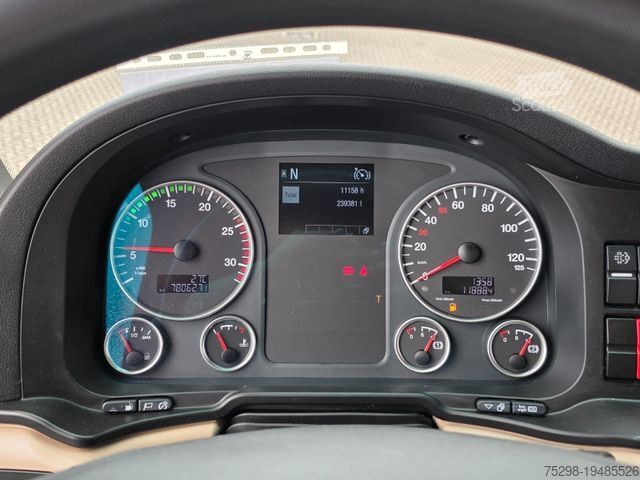 Volumen SZM MAN TGX 18.500 4X2 LLS-U / Retarder / ADR AT