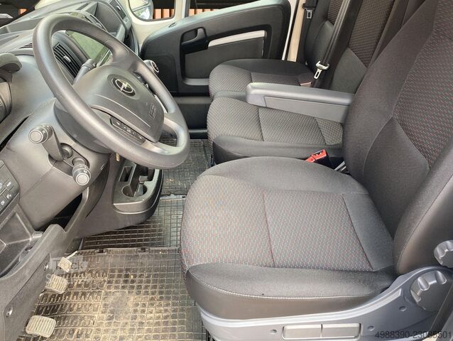 Panelová dodávka OPEL Movano 2.2 L3H3 3,5t Edition*Einparkhilfe*Klima