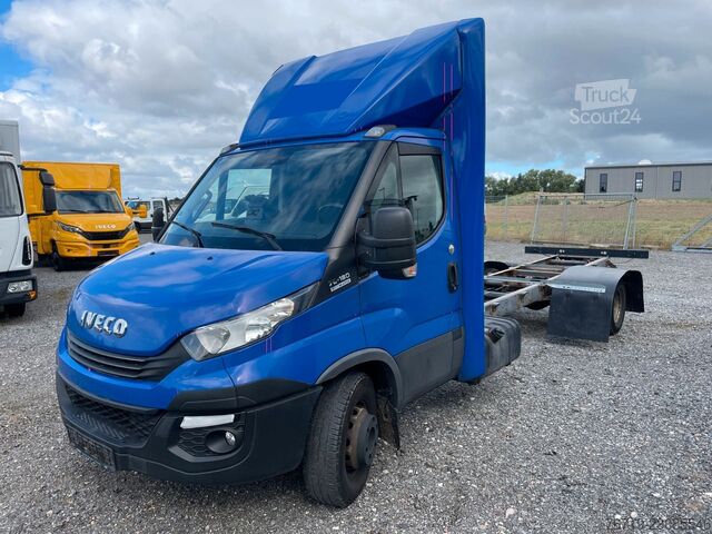 Шасі фургона IVECO 72C18 HiMatic,Fahrgestell,1.Hand