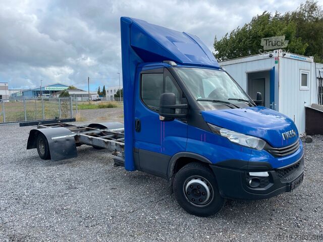 Шасі фургона IVECO 72C18 HiMatic,Fahrgestell,1.Hand