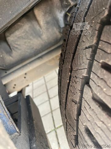 Шасі фургона IVECO 72C18 HiMatic,Fahrgestell,1.Hand