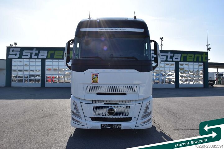 Prostorninska vlačilna enota VOLVO FH 500 Aero X-Low Deck I-Park-Cool LED NAVI
