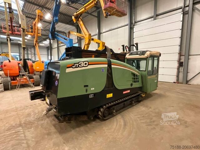 Earth boring machine Ditch Witch JT 30