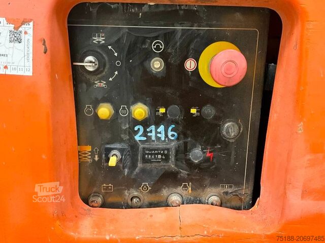 Ascensore a forbice JLG 3394 RT