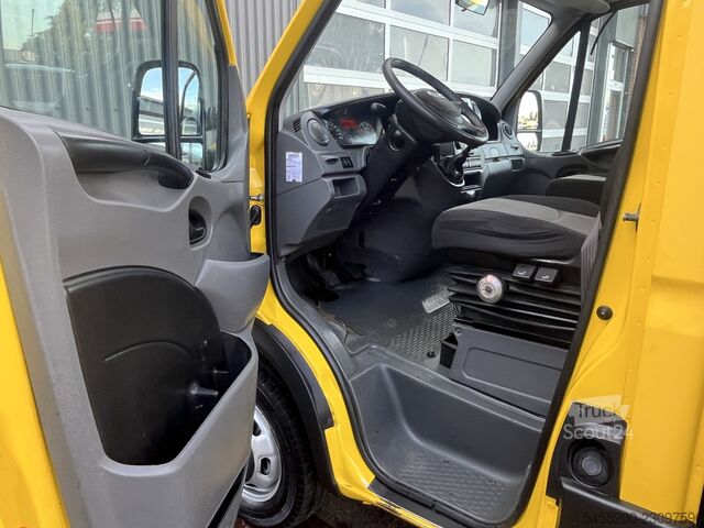Iveco Daily 40C15 D 410 с открытой платформой, кондиционером, круиз-контролем, фаркопом, разрешённой Iveco Daily 40C15 D 410 Open laadbak Airco Cruise con...