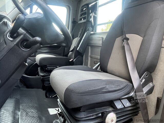 Iveco Daily 40C15 D 410 с открытой платформой, кондиционером, круиз-контролем, фаркопом, разрешённой Iveco Daily 40C15 D 410 Open laadbak Airco Cruise con...