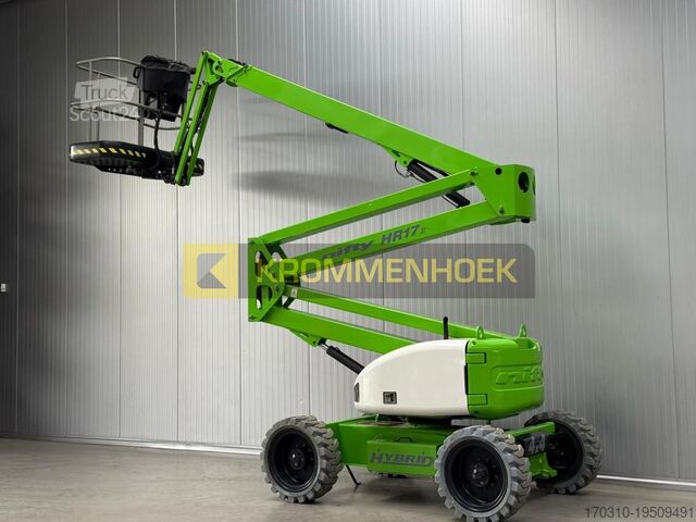 Teleskopska delovna ploščad Nifty Lift HR 17 Hybrid 4x4