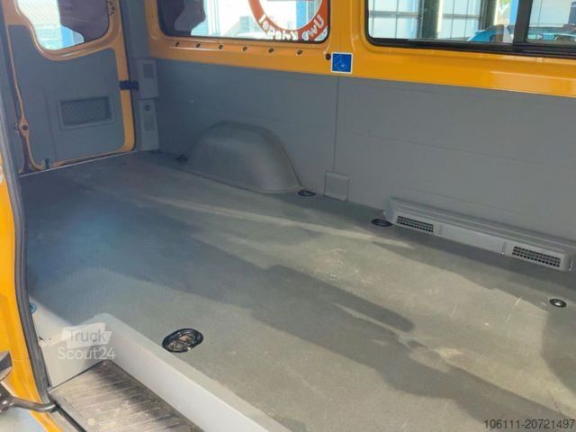 Minibus VOLKSWAGEN Crafter 35 KBFenster L2H1 Klima Sthzg Ahk.3,5t