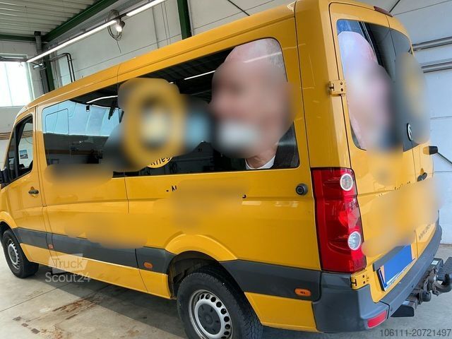 Minibus VOLKSWAGEN Crafter Kombi 35 mittel L2H1 Fensterbus Ahk.3,5t