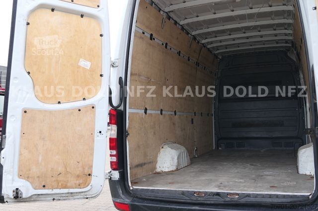 Furgoneta MERCEDES-BENZ 314 Sprinter Kasten Lang leichter Motorschaden