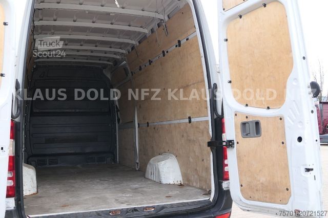 Furgoneta MERCEDES-BENZ 314 Sprinter Kasten Lang leichter Motorschaden