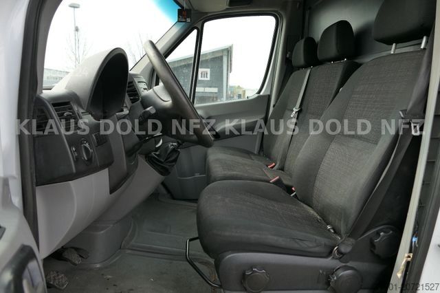 Furgoneta MERCEDES-BENZ 314 Sprinter Kasten Lang leichter Motorschaden