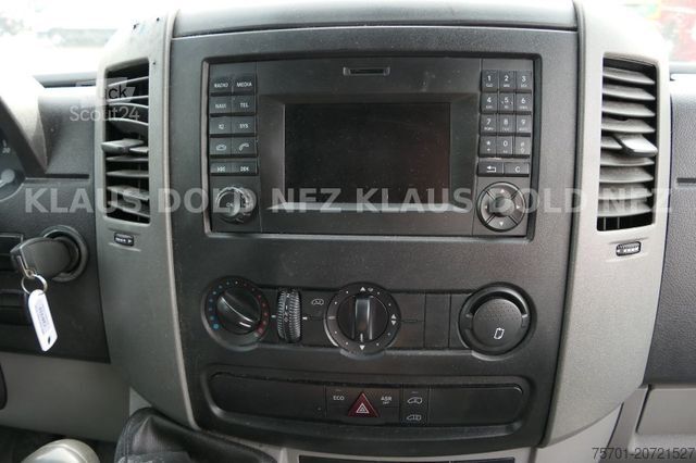 Furgoneta MERCEDES-BENZ 314 Sprinter Kasten Lang leichter Motorschaden