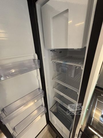 Caravana semiintegrada HYMER/ERIBA B-Klasse MC T 600 Hubbett, Alde, Autark, Leder