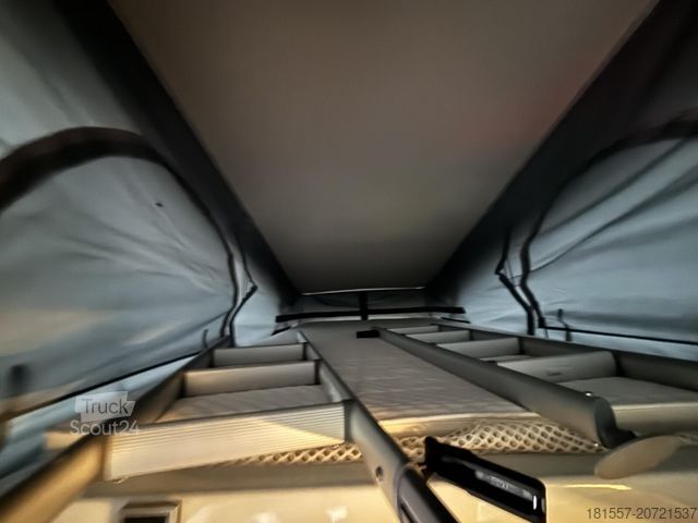 Autocaravana HYMER/ERIBA Grand Canyon S CrossOver 600 Schlafdach, Autark