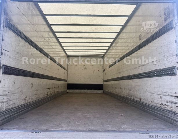 Autocamion cu caroserie tip cutie MERCEDES-BENZ 1221L Atego E6, Schaltgetriebe, AHK ZAA,LBW1,5to