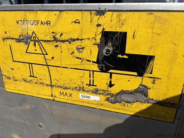 Размяна на отворено тяло Krone Baustoff Wechselbrücke 7,45m Türen