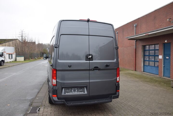 Kombi z visokim stropom MAN TGE 3.180 L2H2 Automatik Klimaautomatik Navi ACC